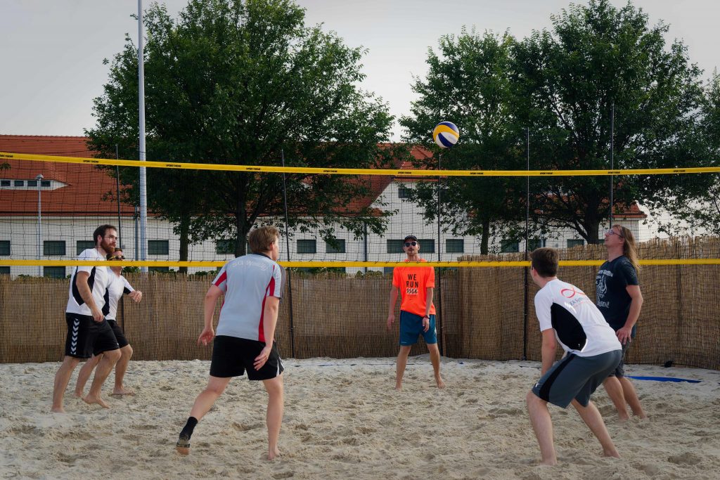 Teamevent Volleyball – Gemeinsam ans Netz für mehr Zusammenhalt